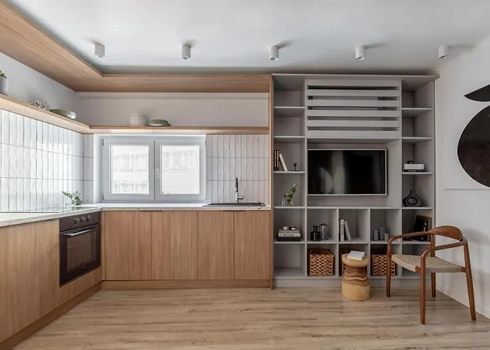 Downtown Story By Urbanesq Apartman