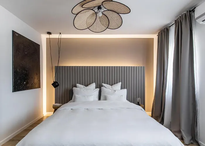 Apartman Downtown Story By Urbanesq *