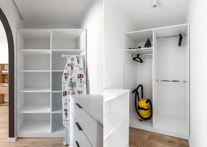 Downtown Story By Urbanesq アパート