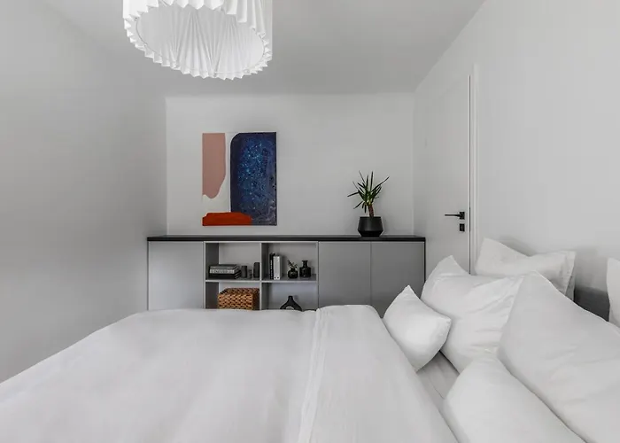 Apartman Downtown Story By Urbanesq Bukarest