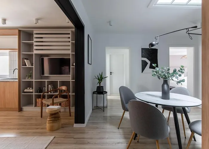 Downtown Story By Urbanesq *