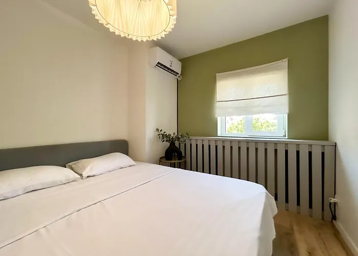 Downtown Story By Urbanesq Apartman